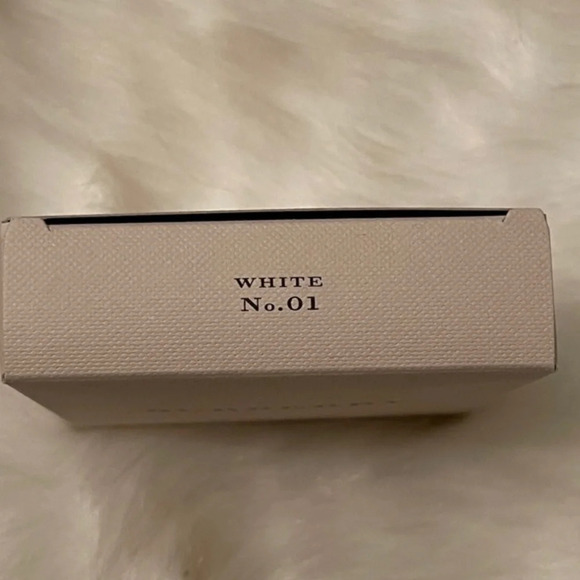 Burberry – Fresh Glow Highlighter - Picture 6 of 12